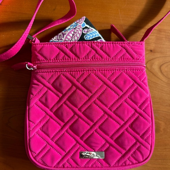 Vera Bradley Pink Crossbody Bag with Wallet - Picture 5 of 7